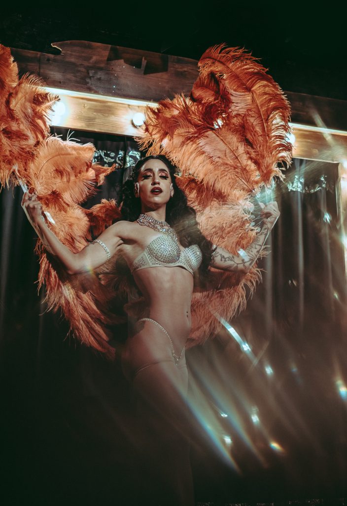 Ella Bottom Rouge by Fluoaci