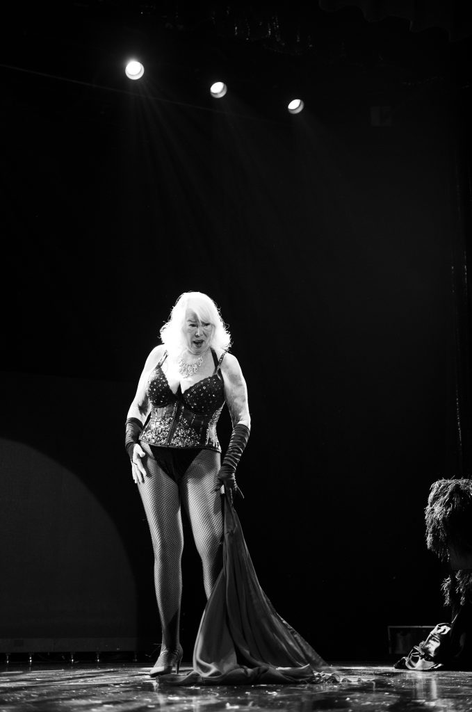 Tiffany Carter in Titans and Icons of Tease at the Burlesque Hall of Fame Weekender 2026, by SH Photografia