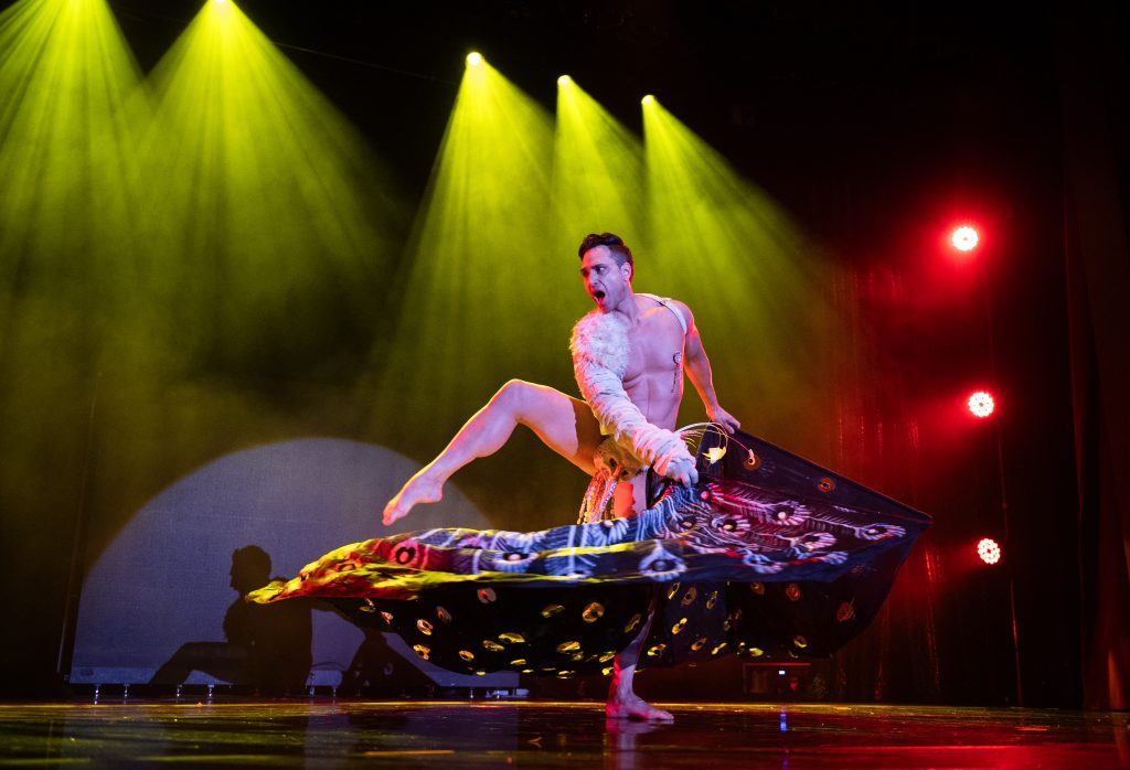 Jett Adore in Titans and Icons of Tease at the Burlesque Hall of Fame Weekender 2026, by SH Photografia