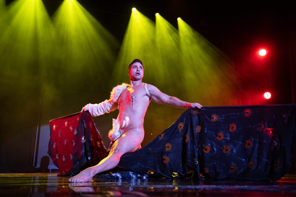 Jett Adore in Titans and Icons of Tease at the Burlesque Hall of Fame Weekender 2026, by SH Photografia