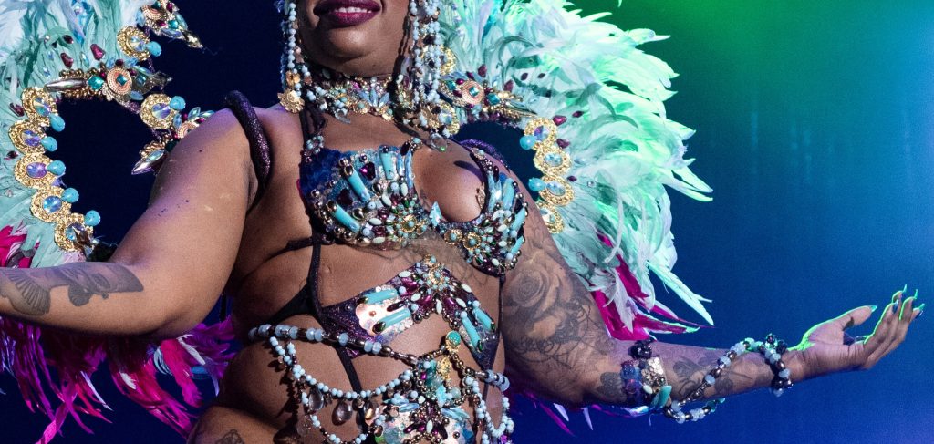 Close study: Petra Liyahn  in the 2026 Tournament of Tease at Burlesque Hall of Fame Weekend, by SH Photografia for 21st Century Burlesque