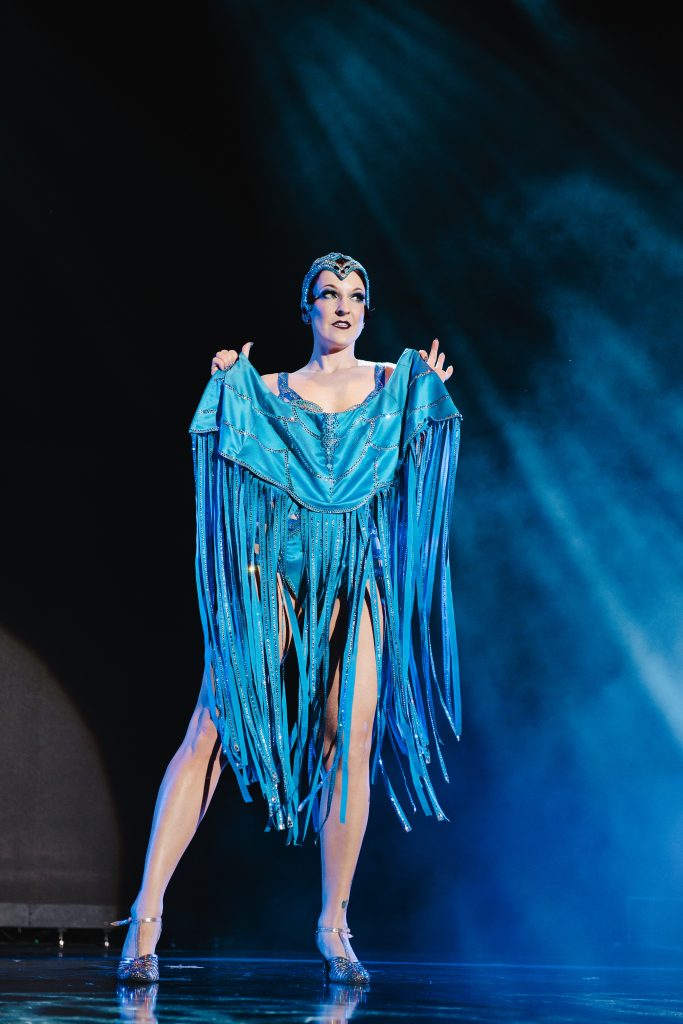 Gin Minsky in the 2026 Tournament of Tease at Burlesque Hall of Fame Weekend, by SH Photografia for 21st Century Burlesque