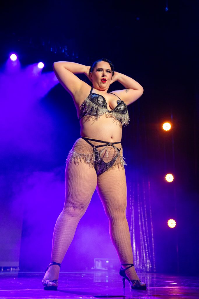 La Dame Derrière in the 2026 Tournament of Tease at Burlesque Hall of Fame Weekend, by SH Photografia for 21st Century Burlesque