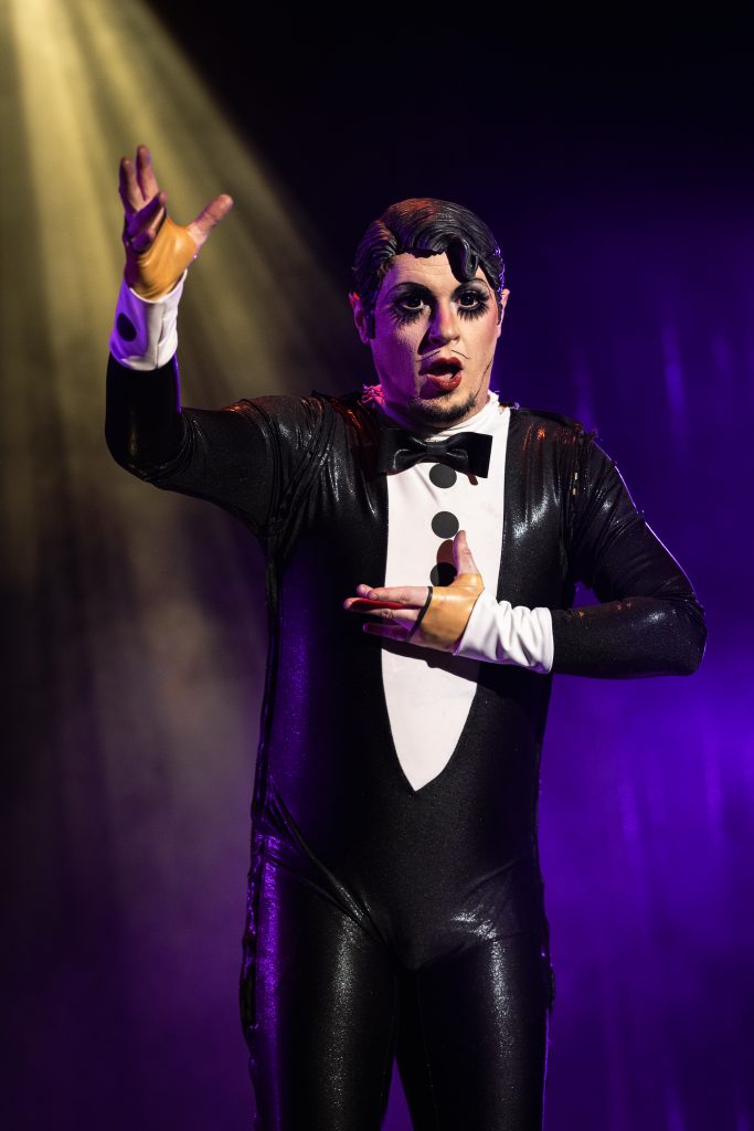 Willy LaQueue in the 2026 Movers, Shakers and Innovators showcase at Burlesque Hall of Fame Weekend, by SH Photografia for 21st Century Burlesque.