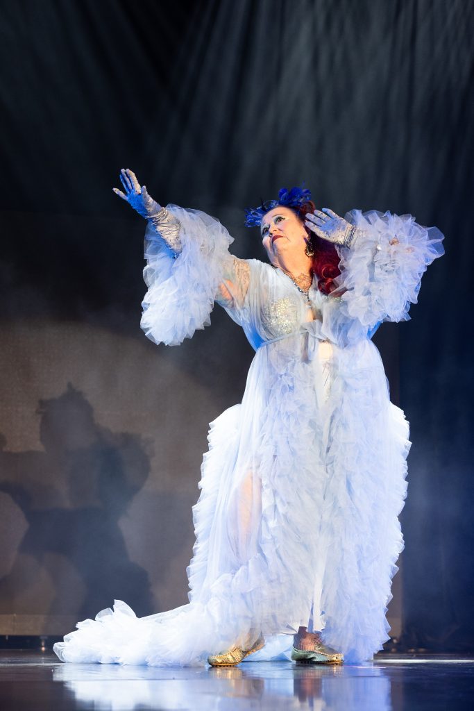 Madame E in Titans and Icons of Tease at the Burlesque Hall of Fame Weekender 2026, by SH Photografia