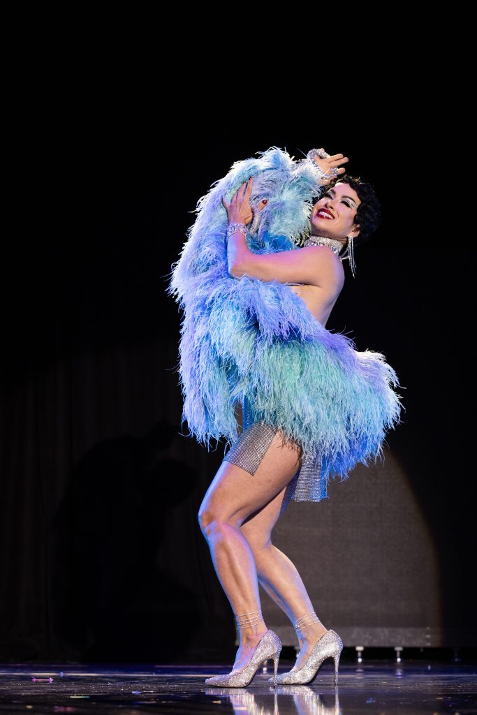 Sweetpea in Titans and Icons of Tease at the Burlesque Hall of Fame Weekender 2026, by SH Photografia